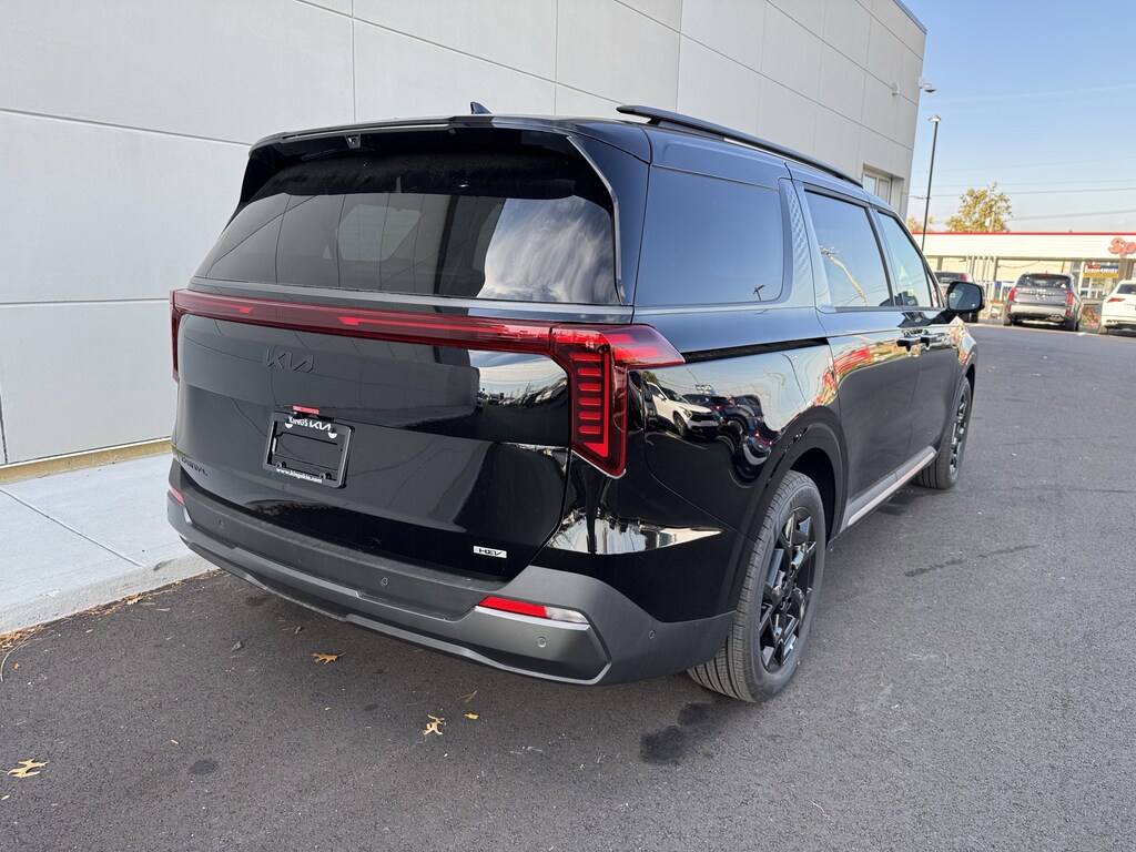 New 2026 Kia Carnival Hybrid SX Prestige Van Passenger Van