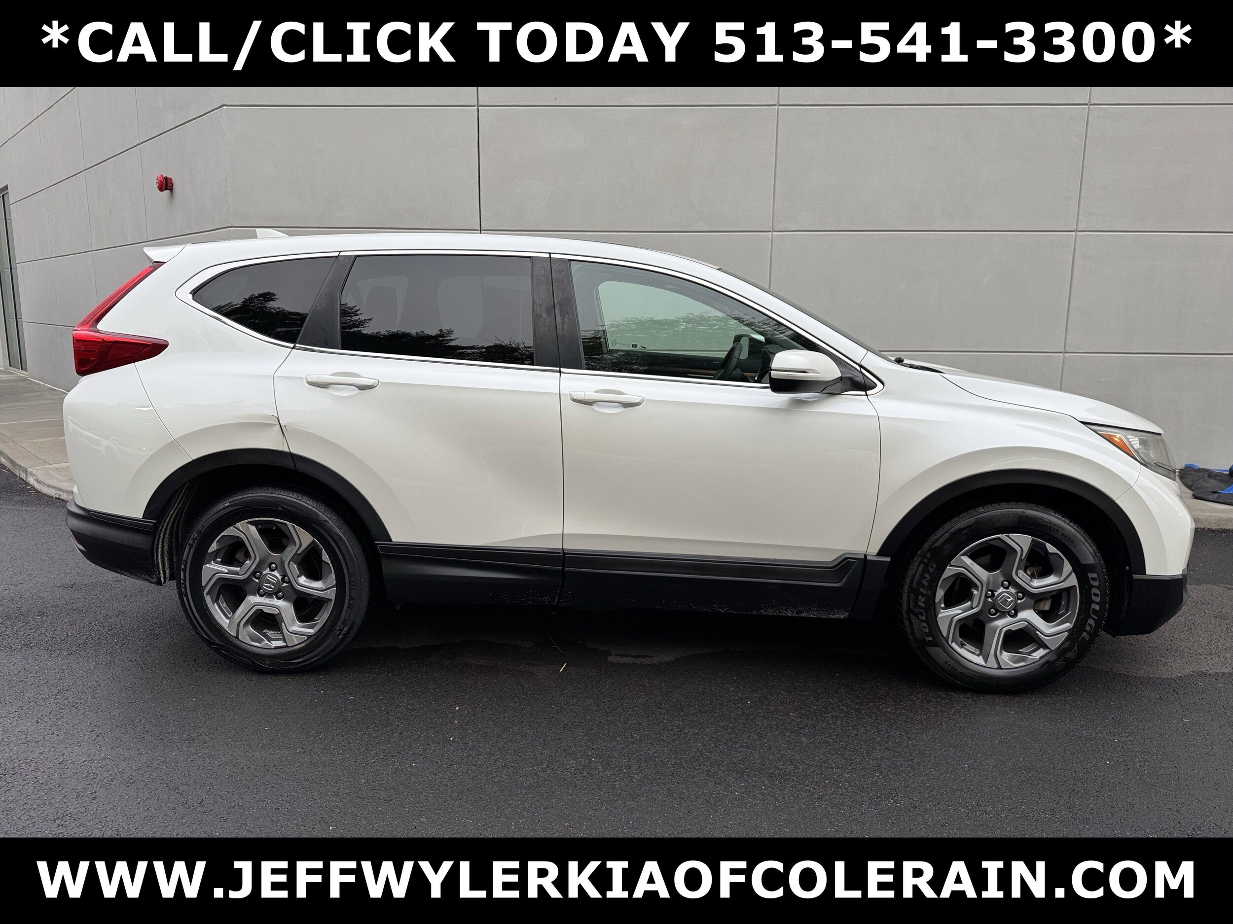 2017 Honda CR-V EX photo 2