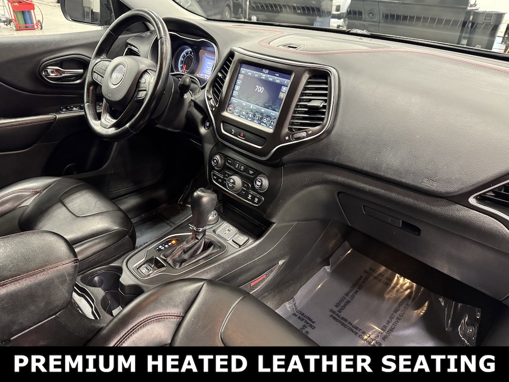 Used 2020 Jeep Cherokee Trailhawk SUV