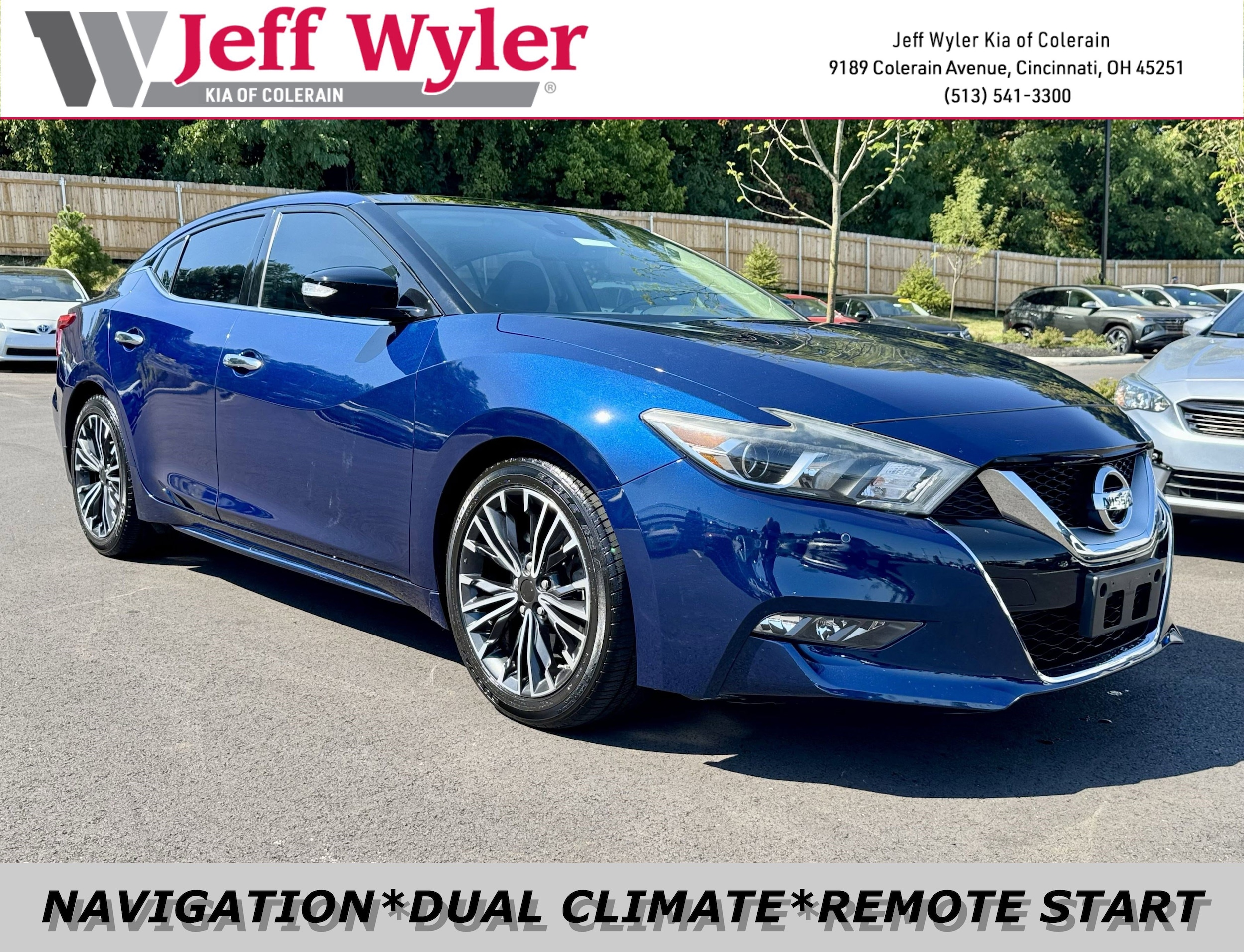 2017 Nissan Maxima Sedan 