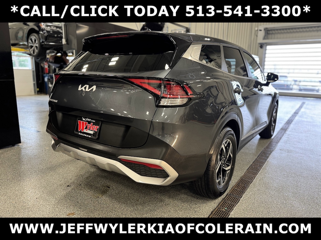 Used 2023 Kia Sportage LX SUV