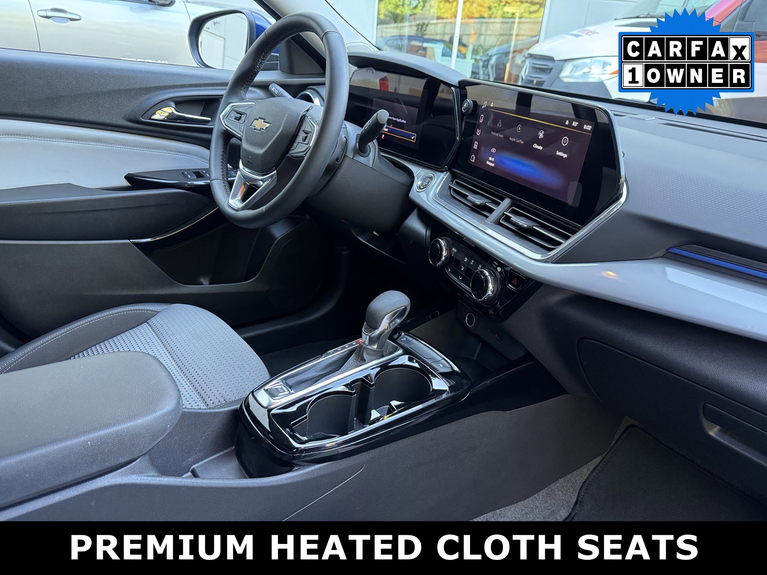 2024 Chevrolet Trax LT photo 4