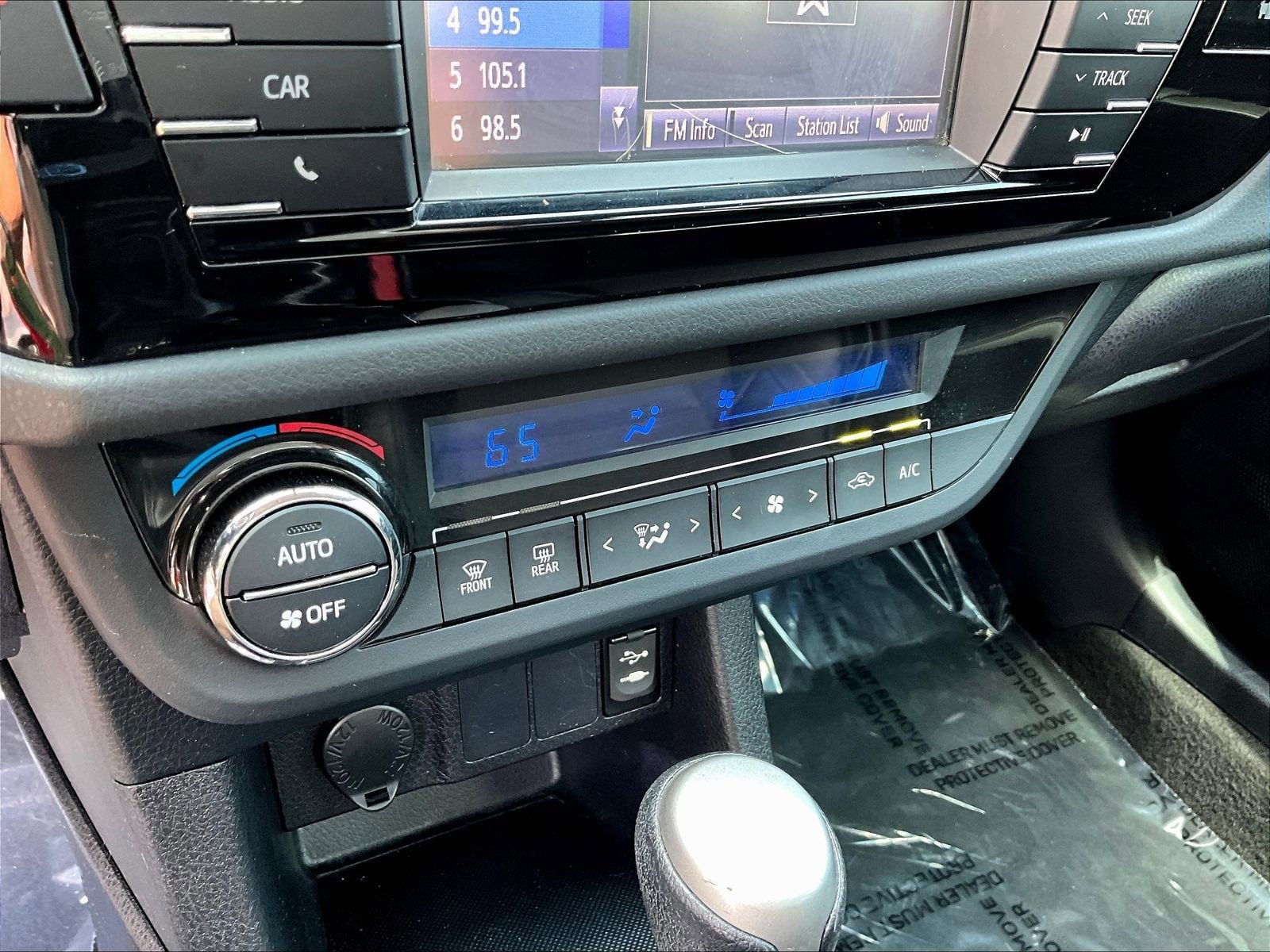 2016 Toyota Corolla S Plus - Photo 15