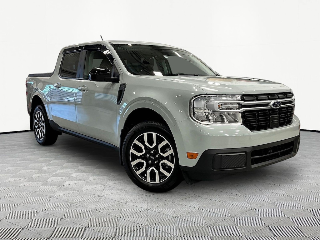 Used 2024 Ford Maverick Lariat Truck SuperCrew