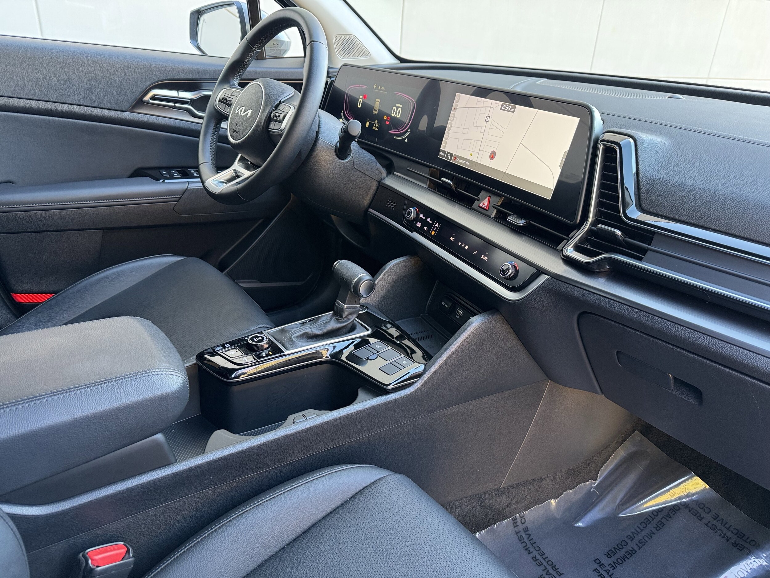 2024 Kia Sportage EX photo 4