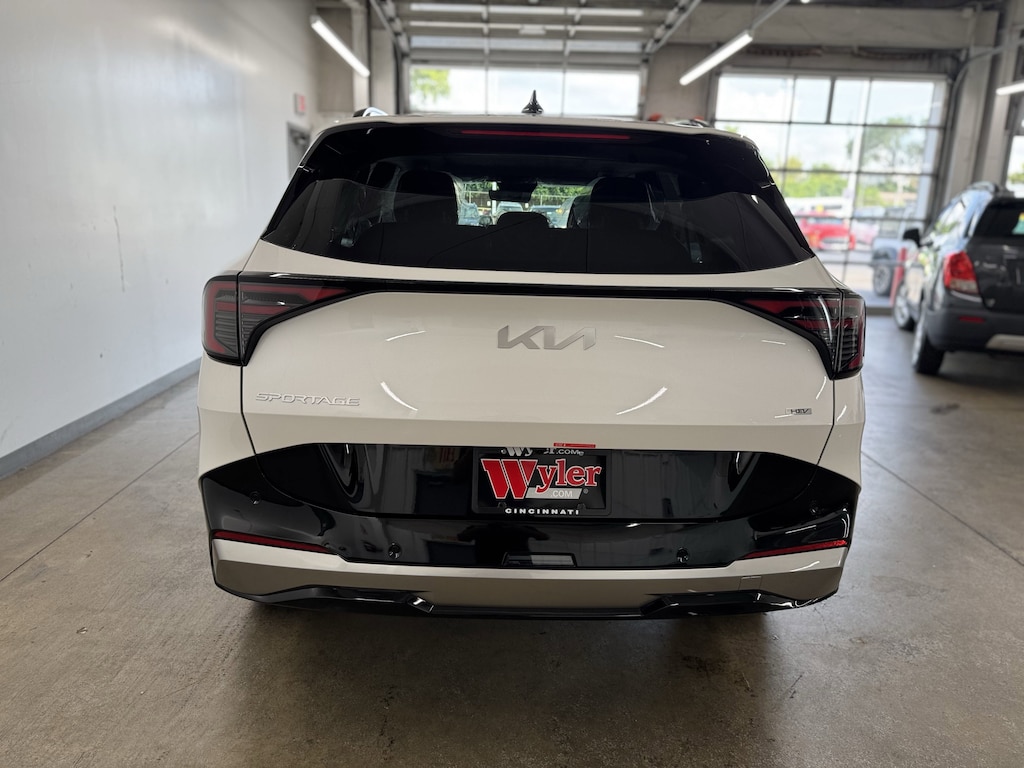 New 2026 Kia Sportage Hybrid SX-Prestige SUV