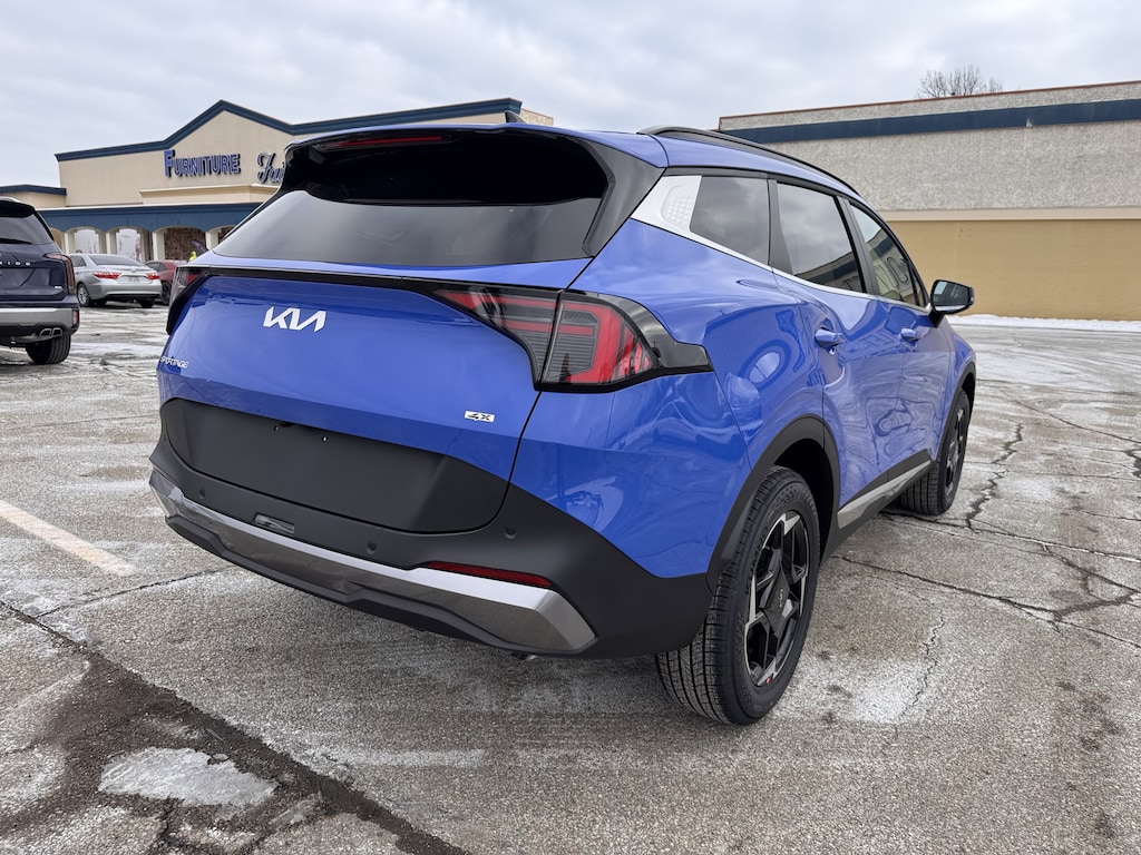 New 2026 Kia Sportage EX SUV
