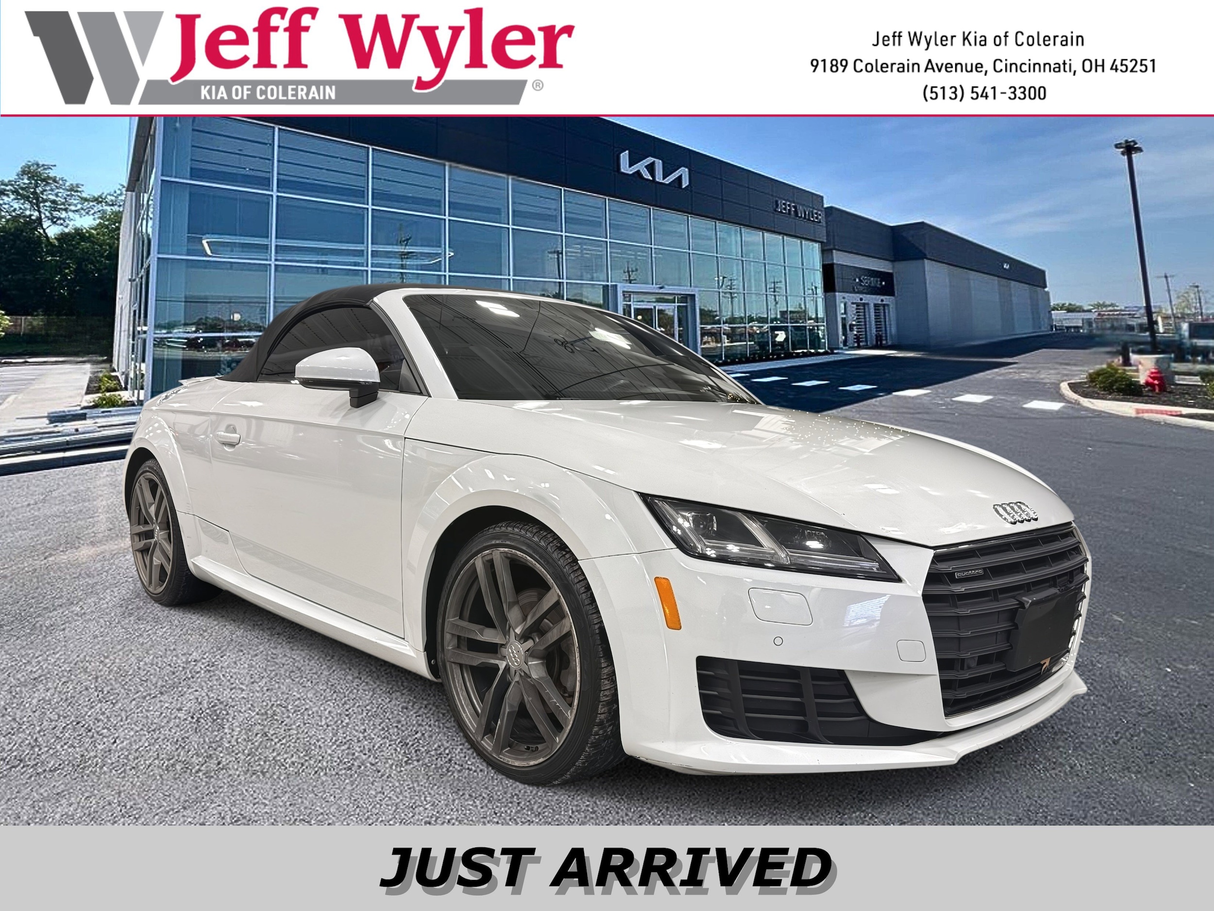 2016 Audi TT Roadster Base's photo