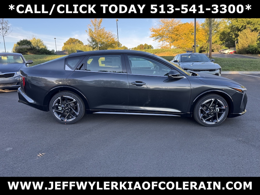 New 2025 Kia K4 GT-Line Sedan