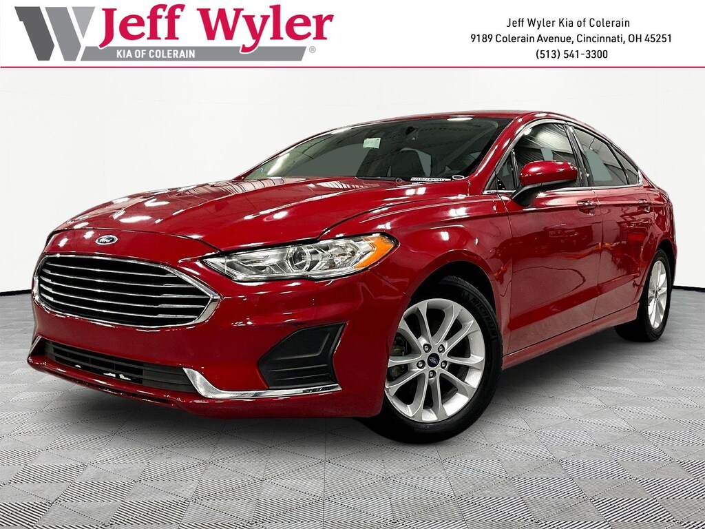 Used 2020 Ford Fusion SE Sedan