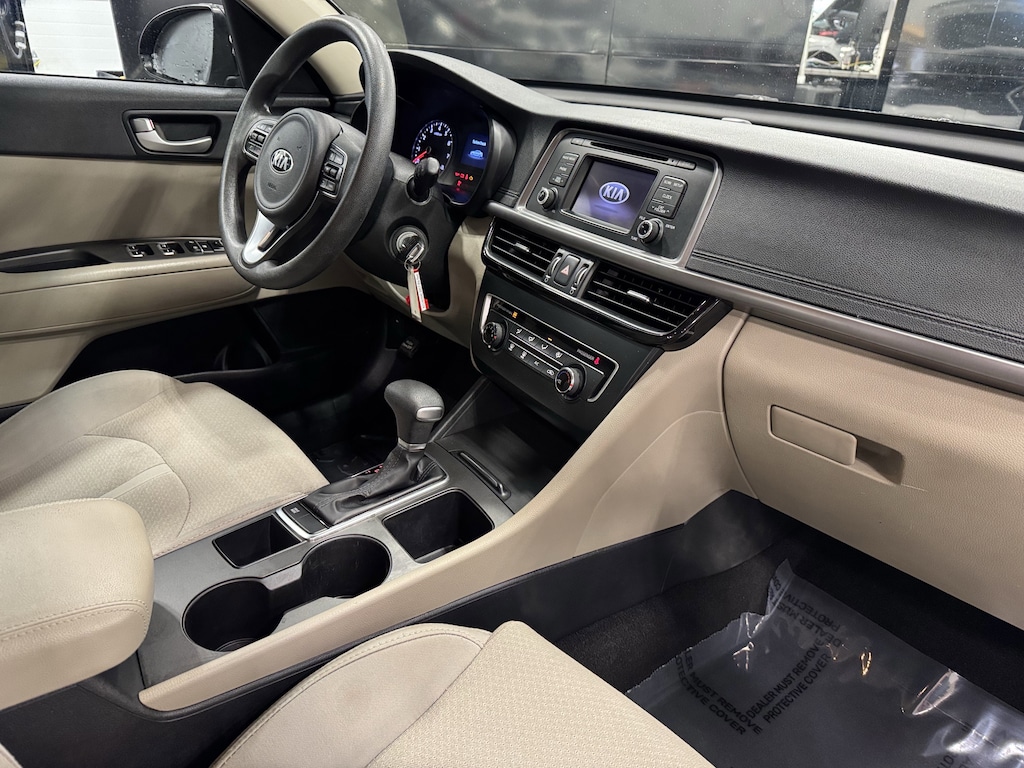 Used 2017 Kia Optima LX Sedan