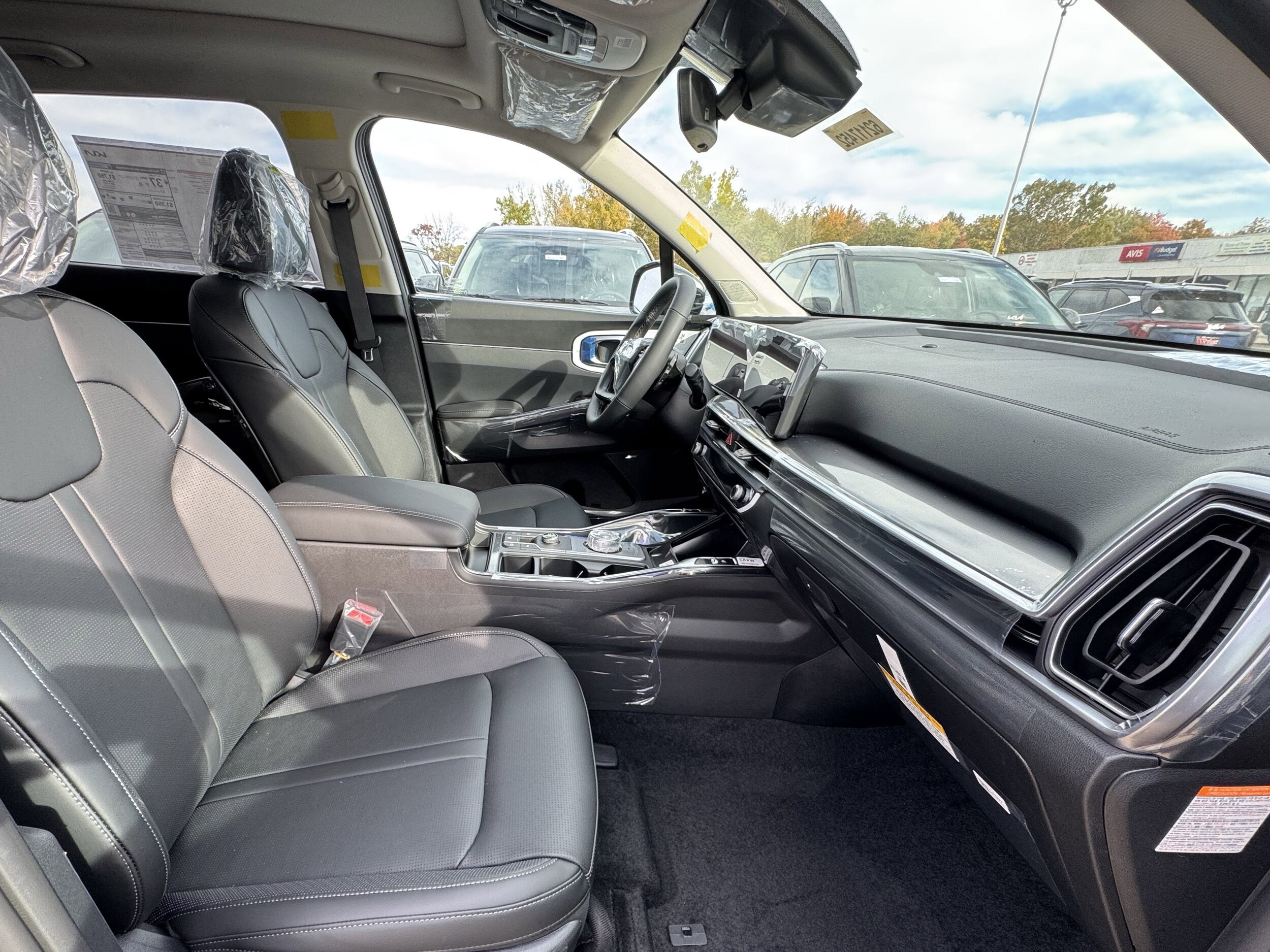 2026 Kia Sorento EX Hybrid - Photo 14