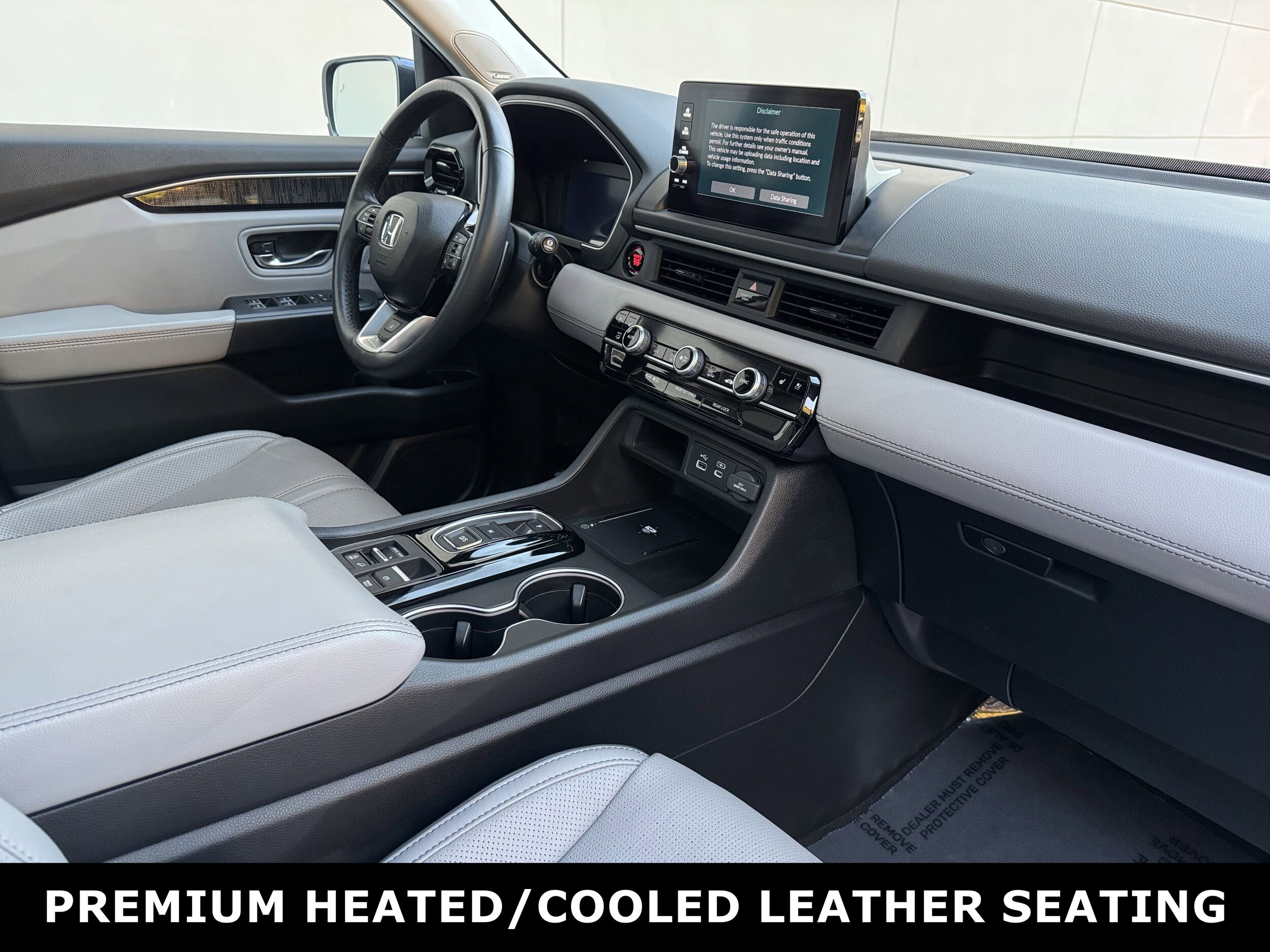 2023 Honda Pilot Elite photo 3