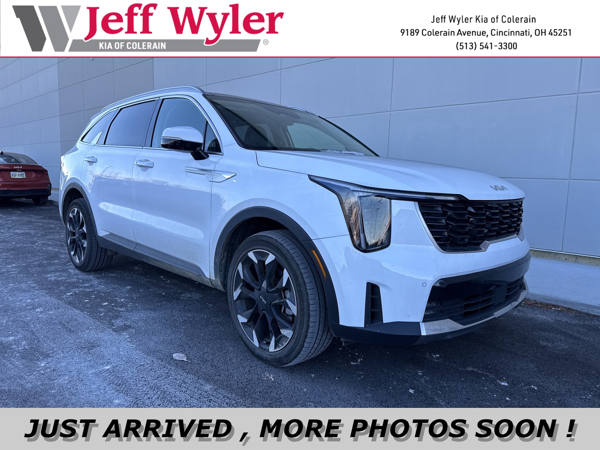 2025 Kia Sorento EX's photo