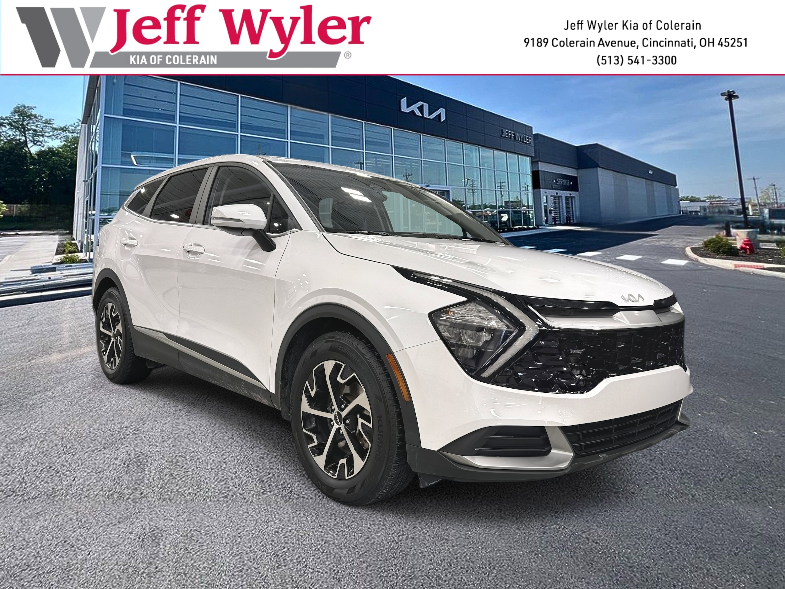 2023 Kia Sportage EX's photo