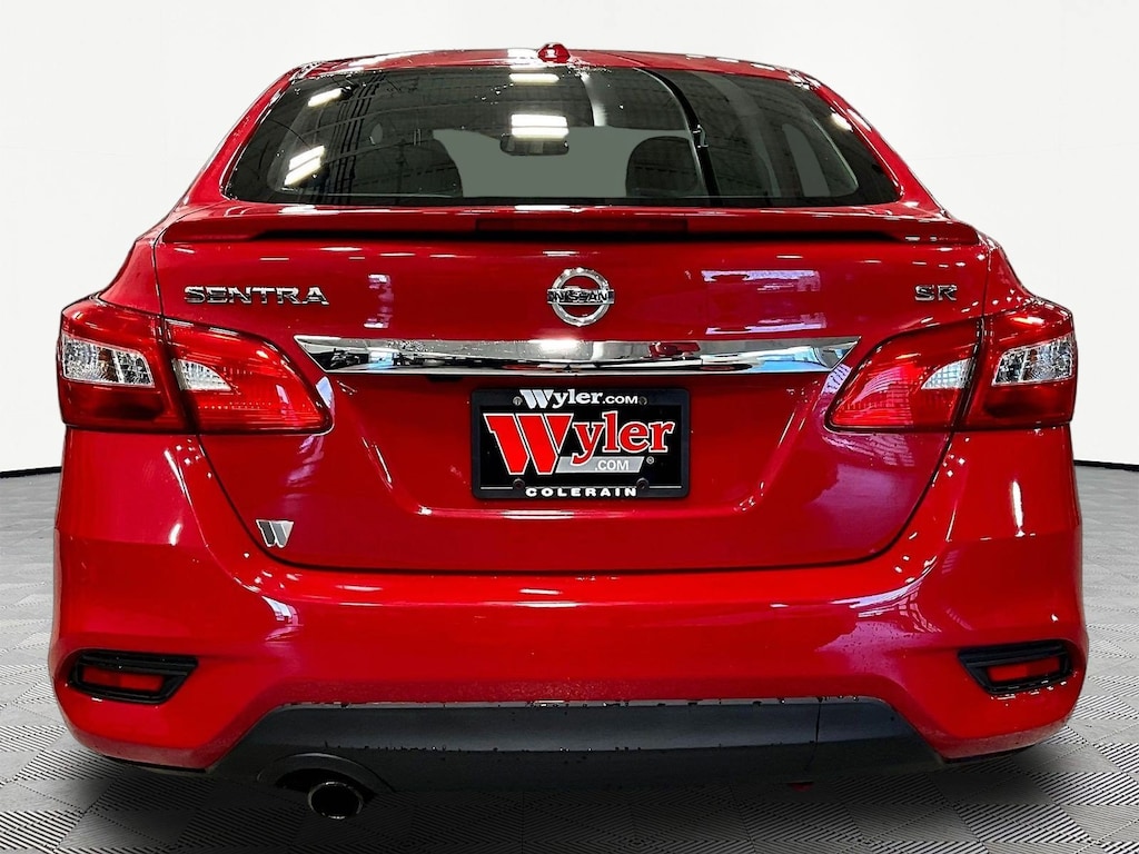 Used 2018 Nissan Sentra SR Sedan