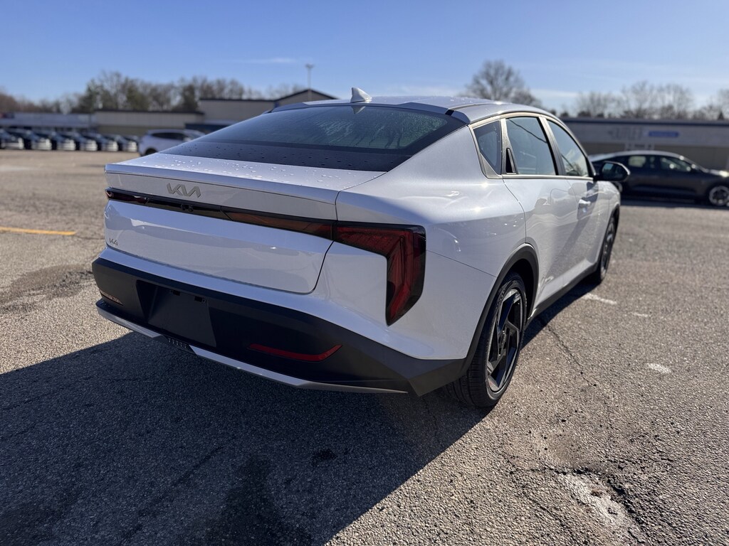 New 2026 Kia K4 EX Sedan