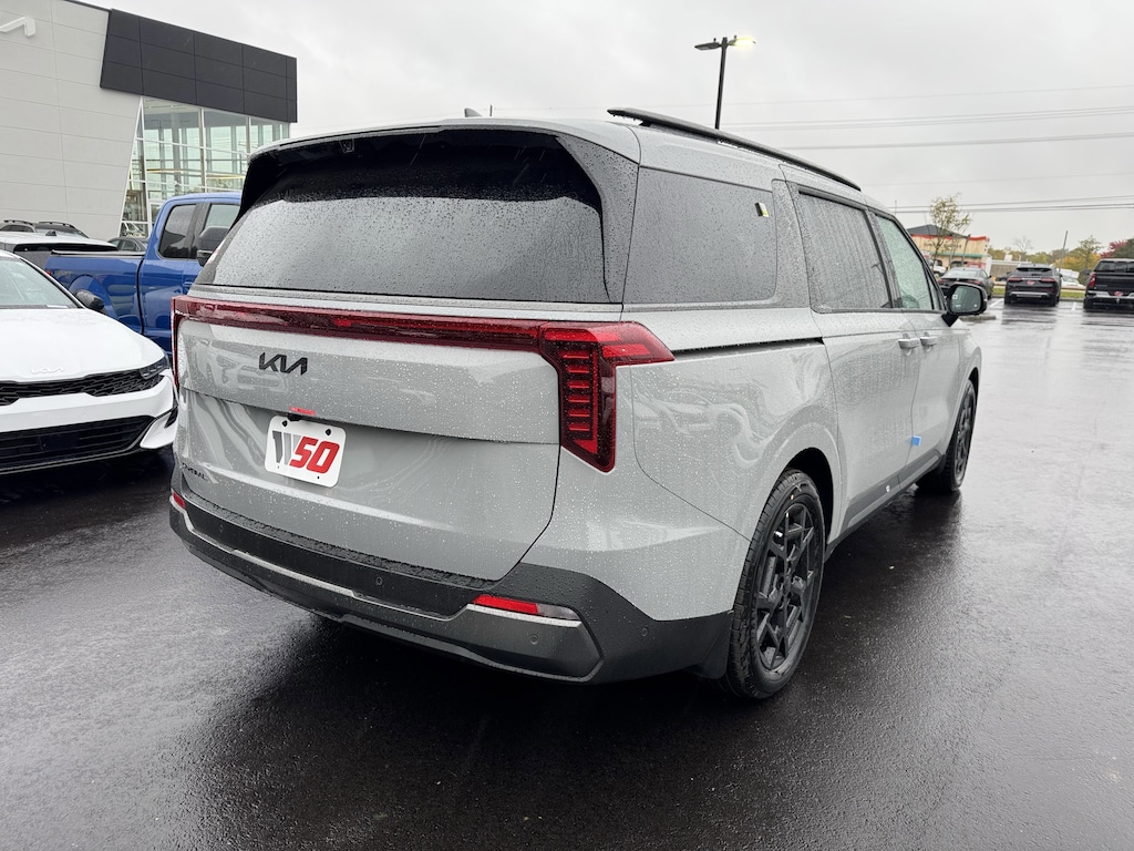 New 2026 Kia Carnival SX Prestige Van Passenger Van