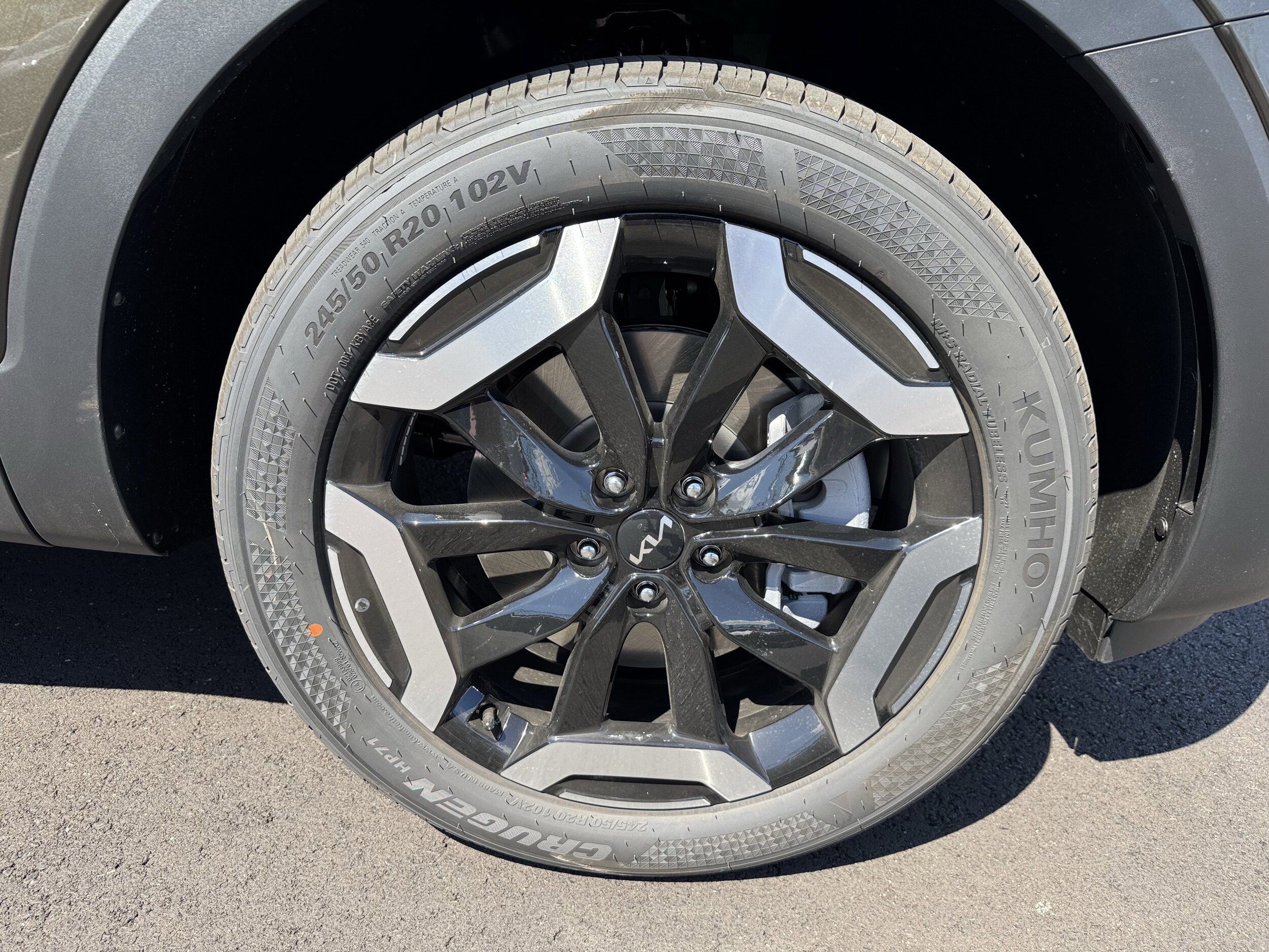 2025 Kia Telluride S photo 3