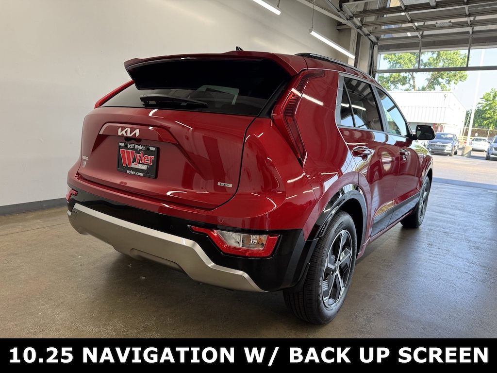 New 2025 Kia Niro SX SUV