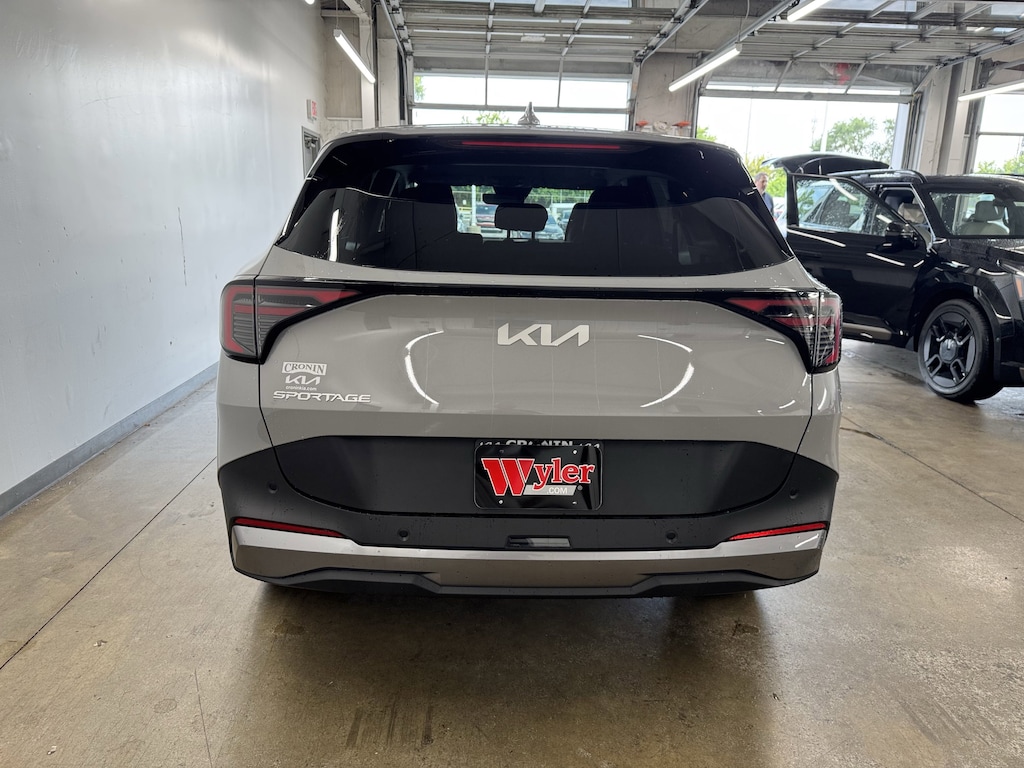 New 2026 Kia Sportage EX SUV