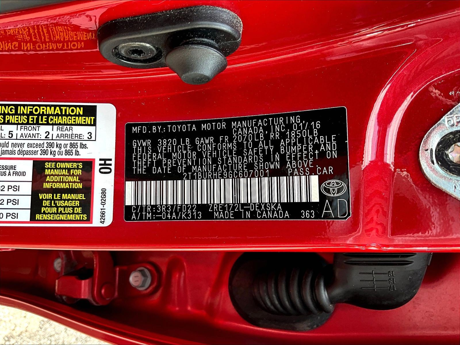 2016 Toyota Corolla S Plus - Photo 19