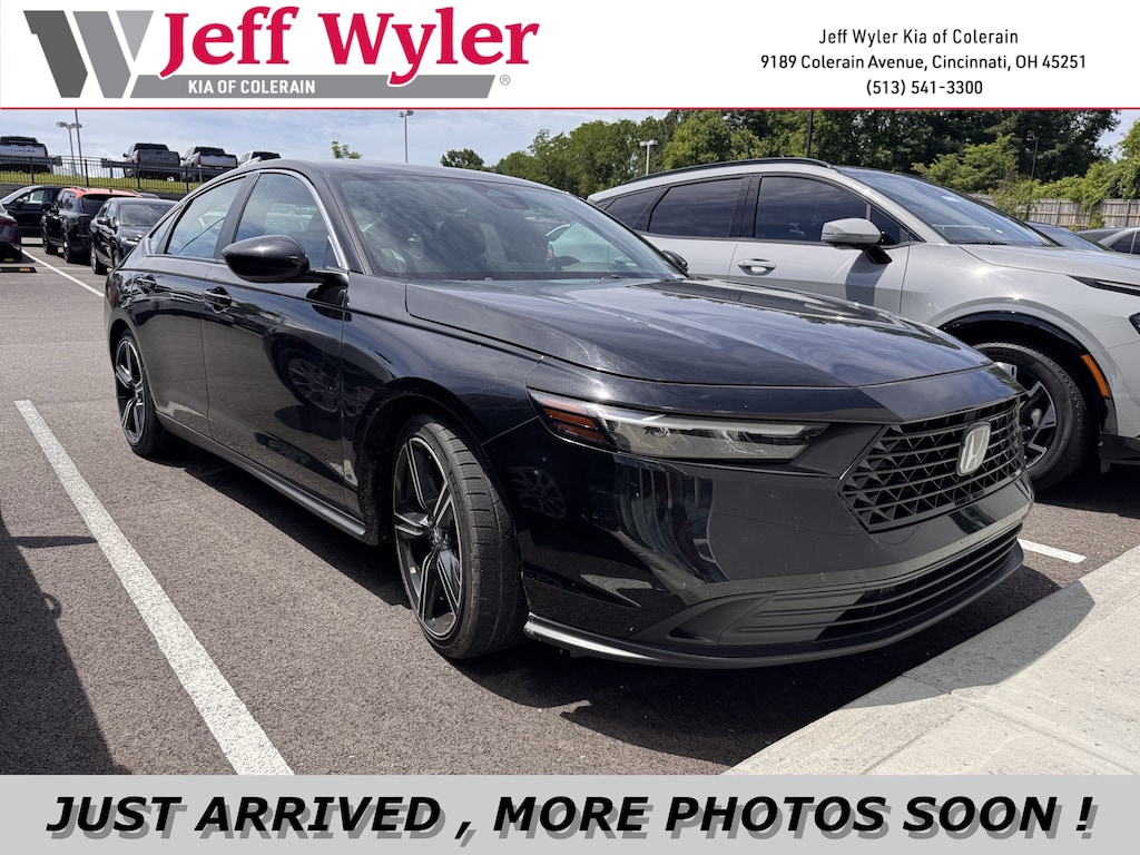 Used 2023 Honda Accord Hybrid Sport w/BSI Sedan