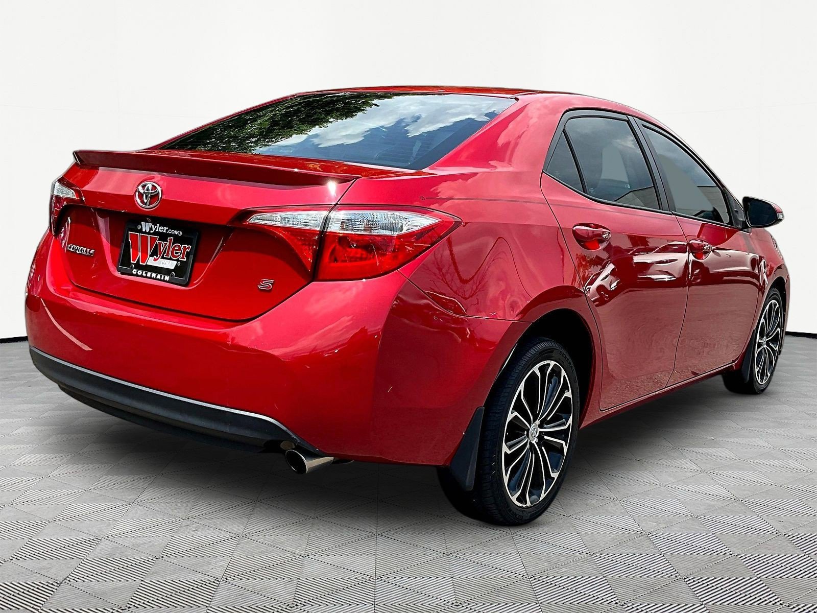 2016 Toyota Corolla S Plus - Photo 6