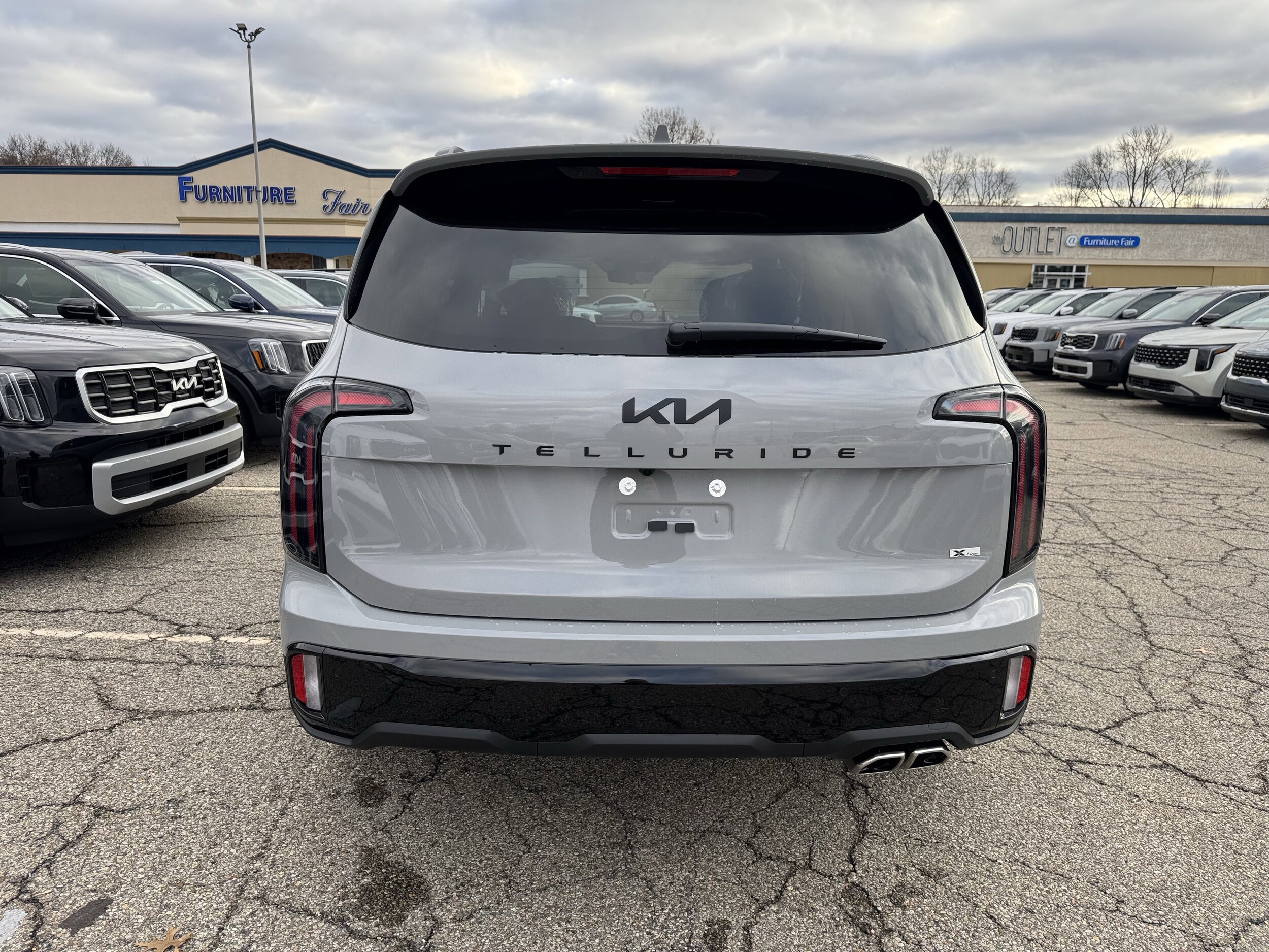 2025 Kia Telluride X-Line photo 3