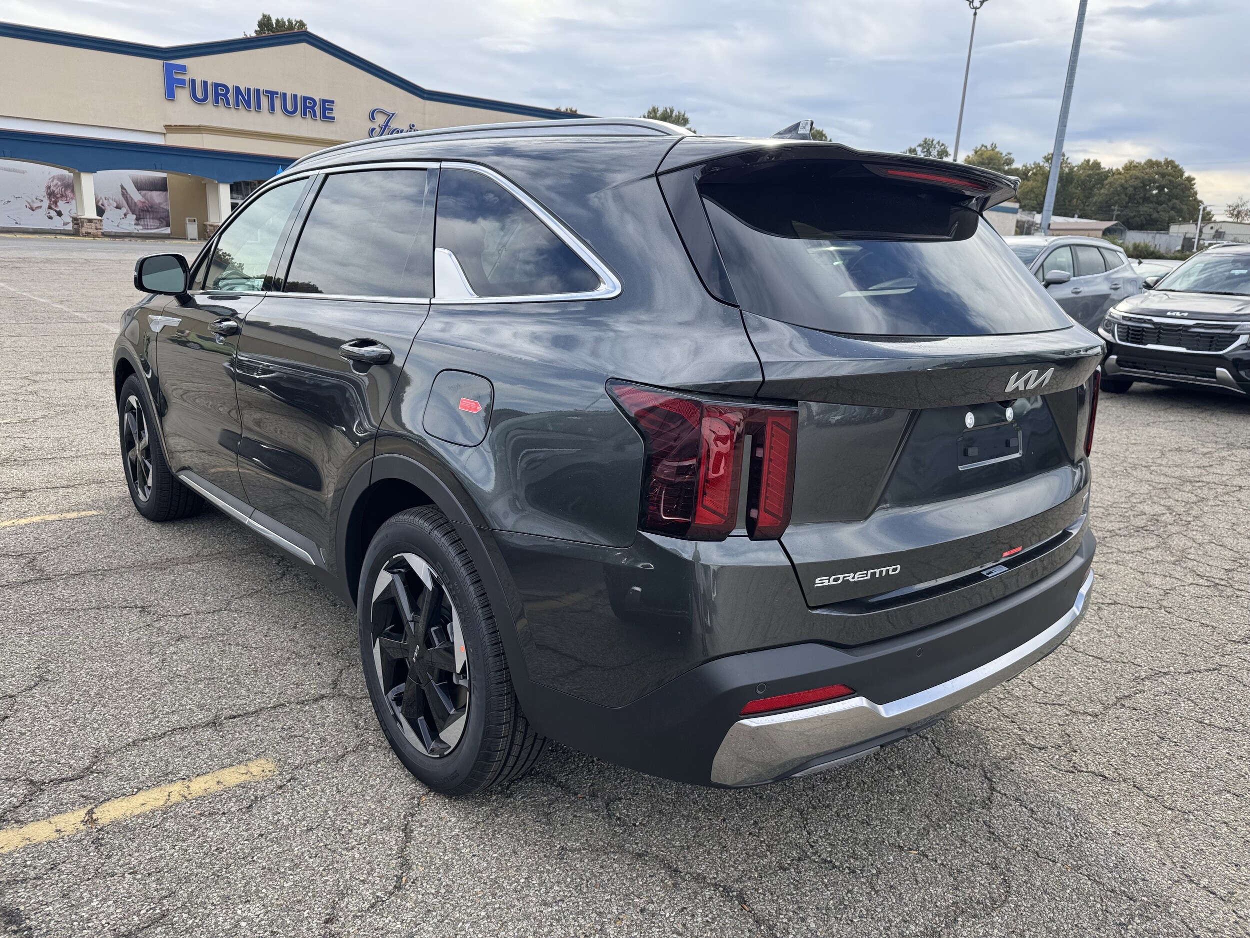 2026 Kia Sorento EX Hybrid - Photo 10