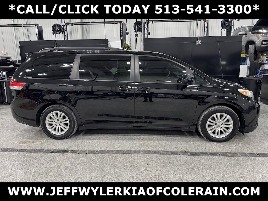 Used 2013 Toyota Sienna Van
