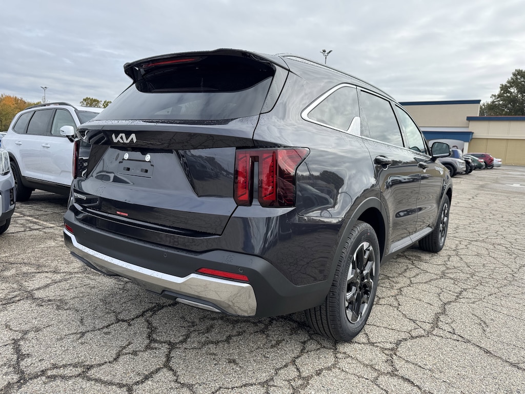 New 2026 Kia Sorento S SUV