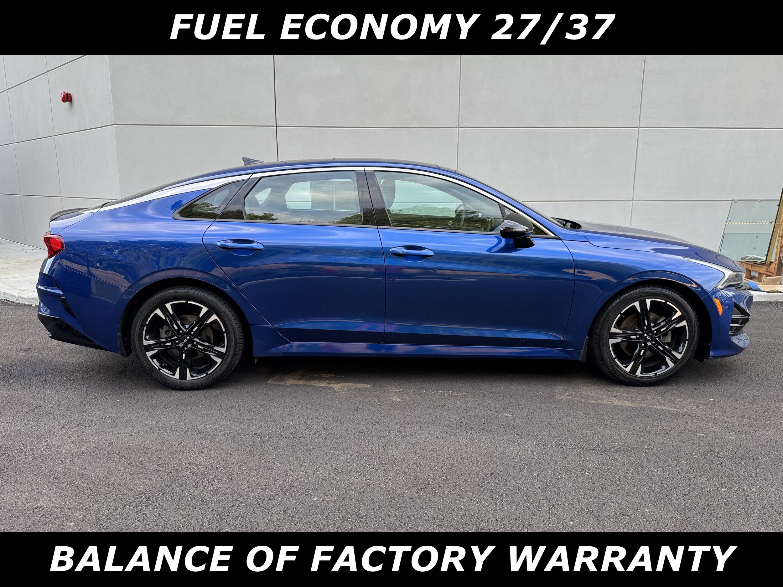 2022 Kia K5 GT-Line photo 2