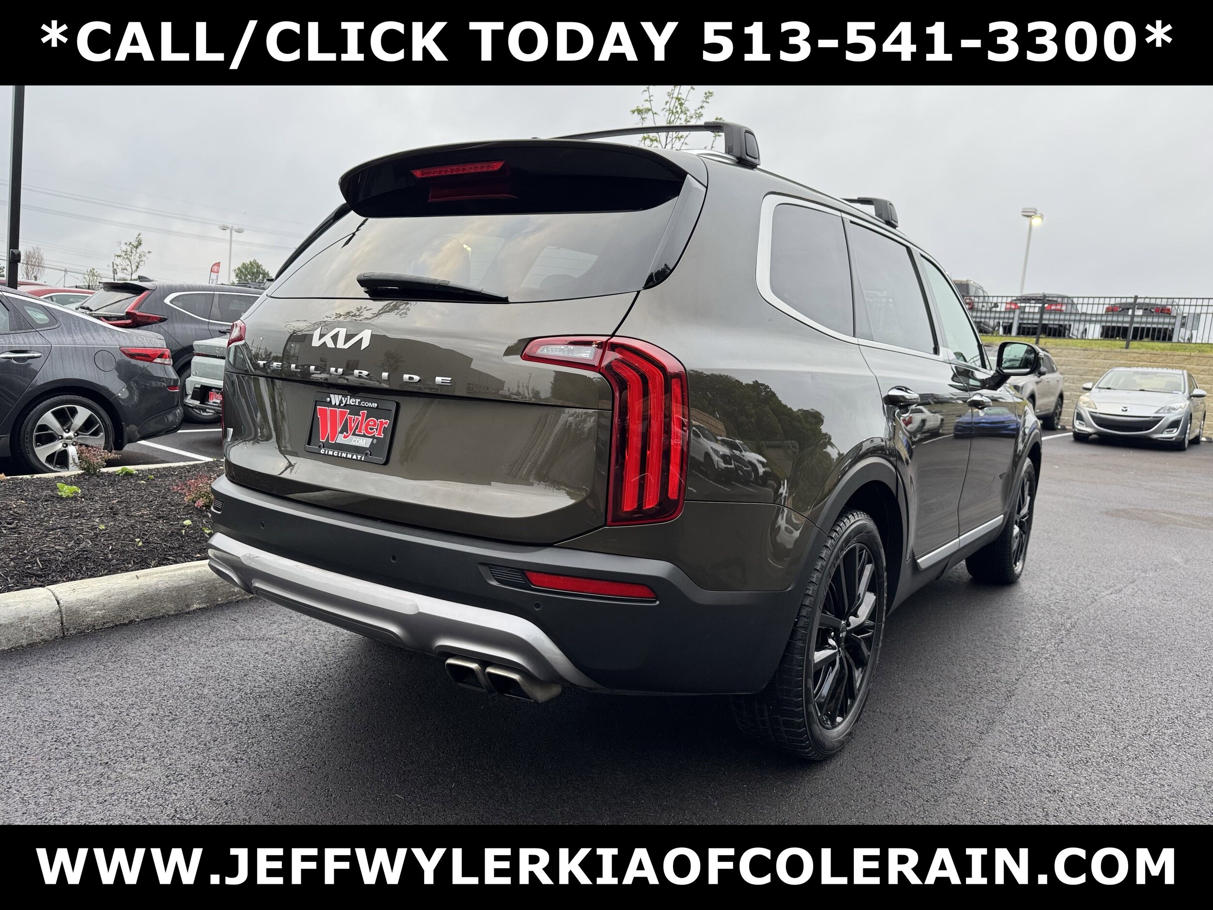 2022 Kia Telluride SX photo 3