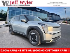 2026 Kia EV9 Light Long Range SUV