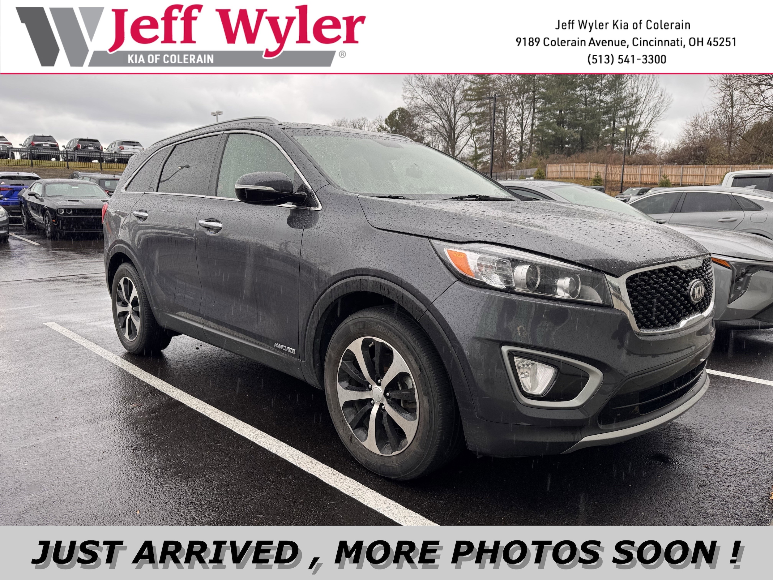 2016 Kia Sorento EX's photo