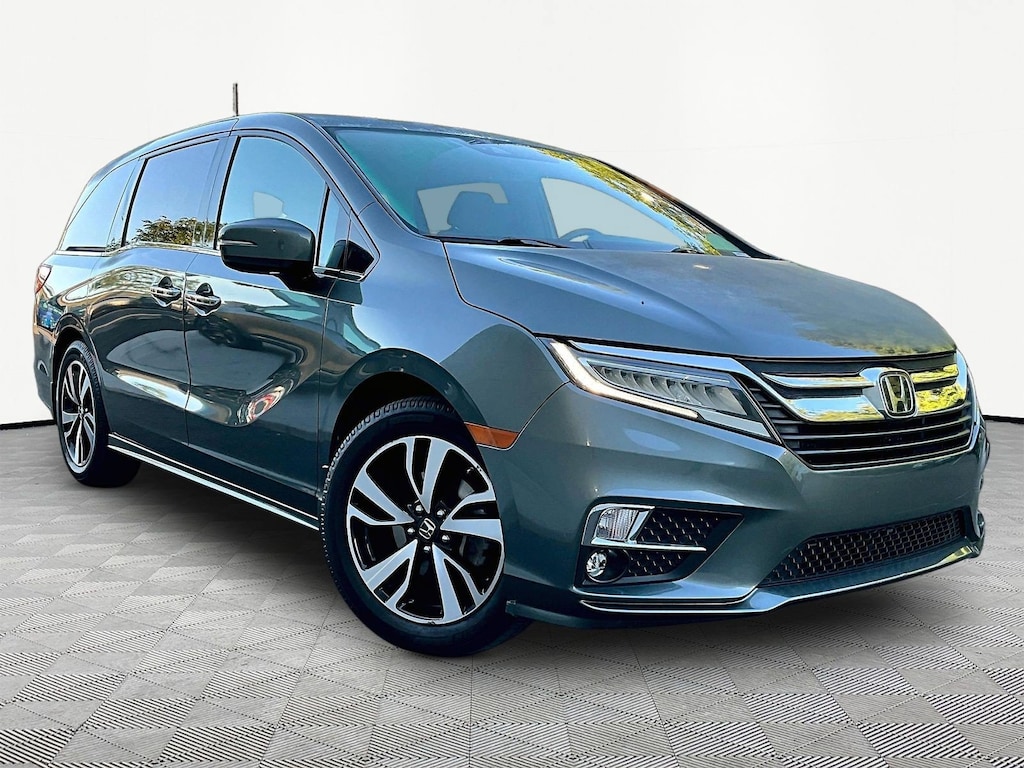 Used 2018 Honda Odyssey Elite Van