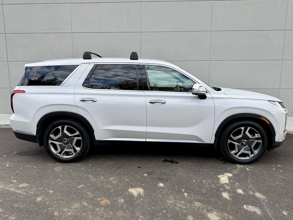 Used 2024 Hyundai Palisade Limited SUV