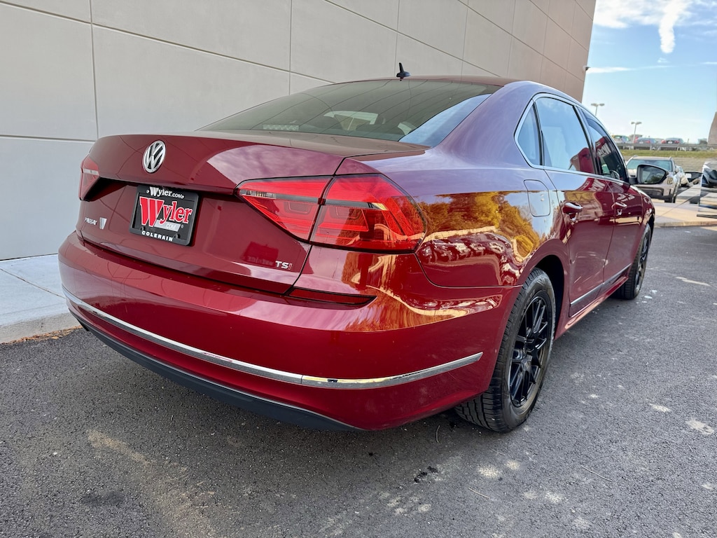 Used 2016 Volkswagen Passat 1.8T S Sedan