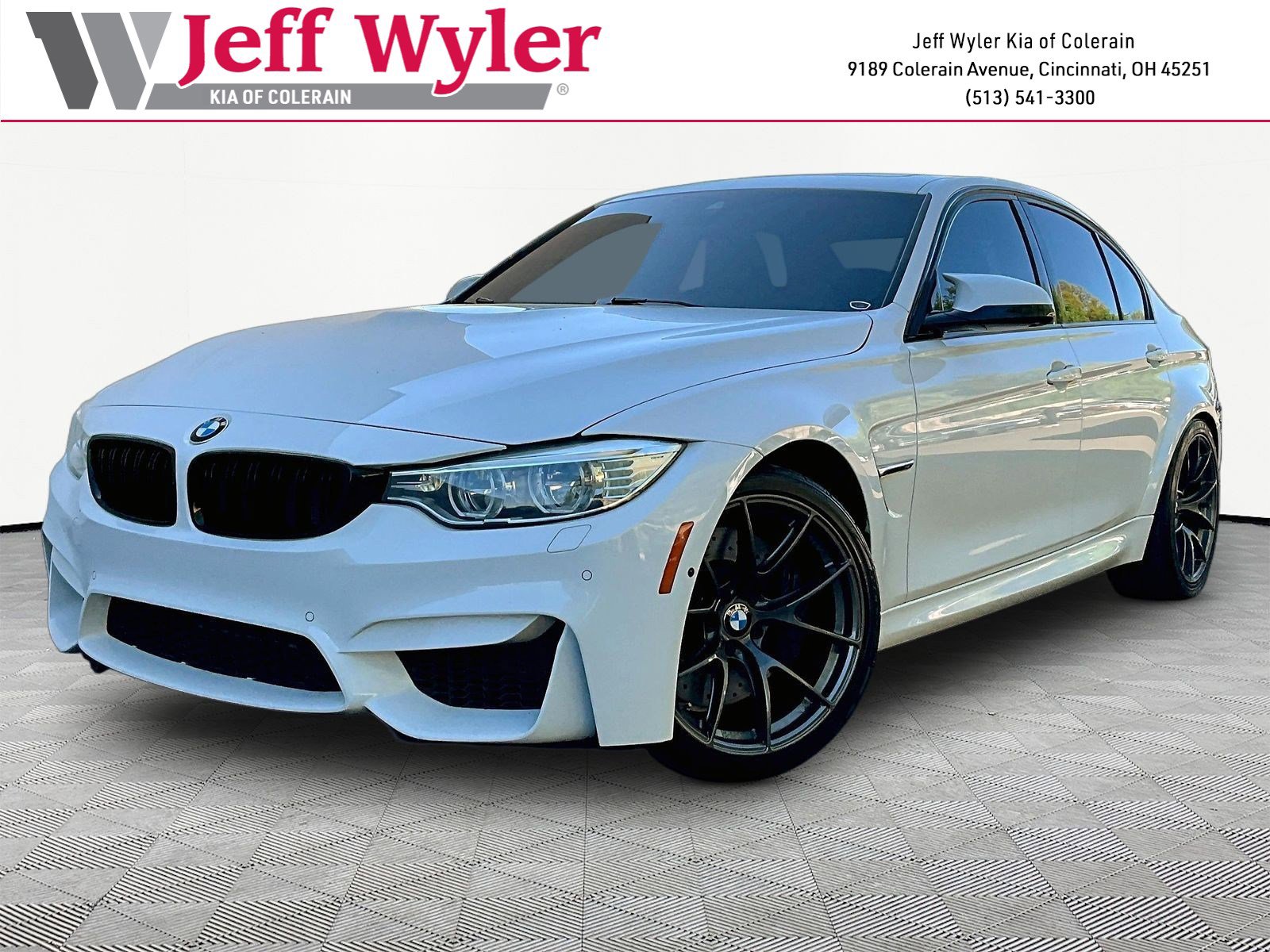 2017 BMW M3 -'s photo