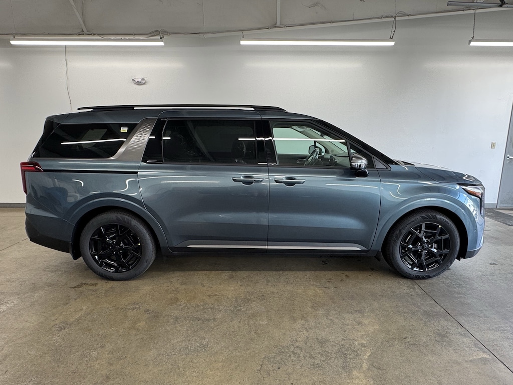 New 2026 Kia Carnival SX Prestige Van Passenger Van