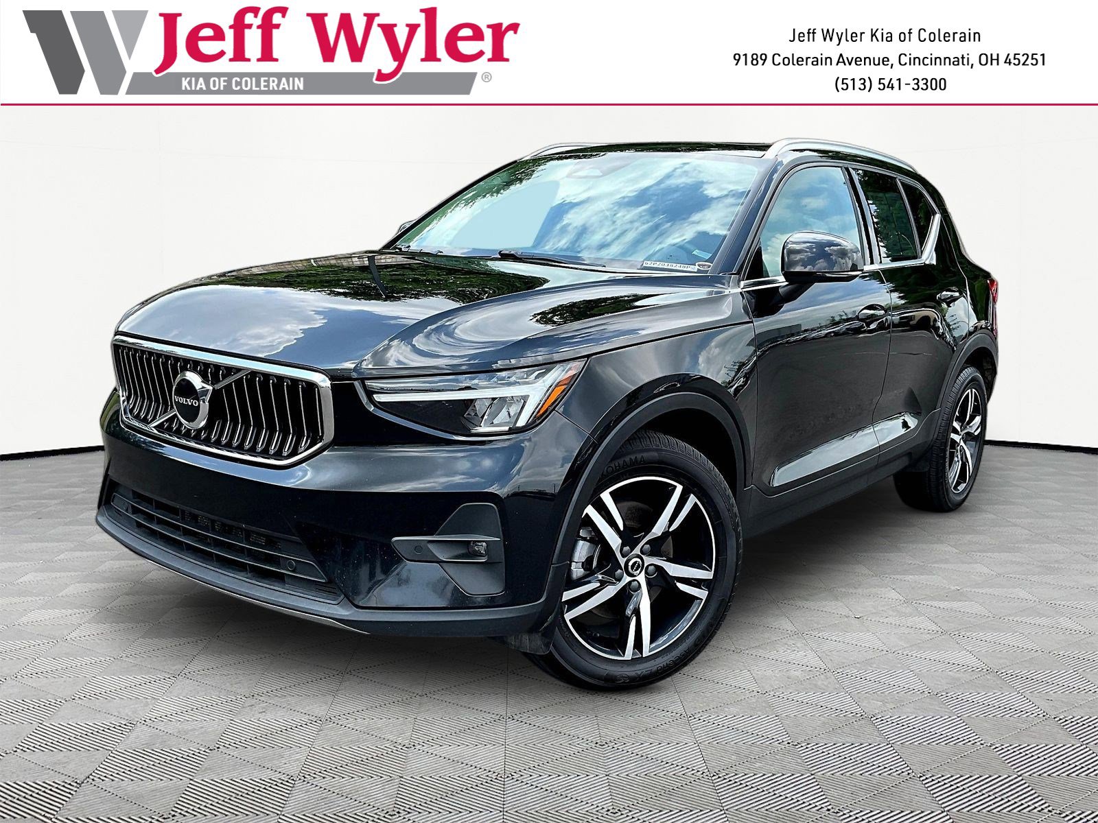 2023 Volvo XC40