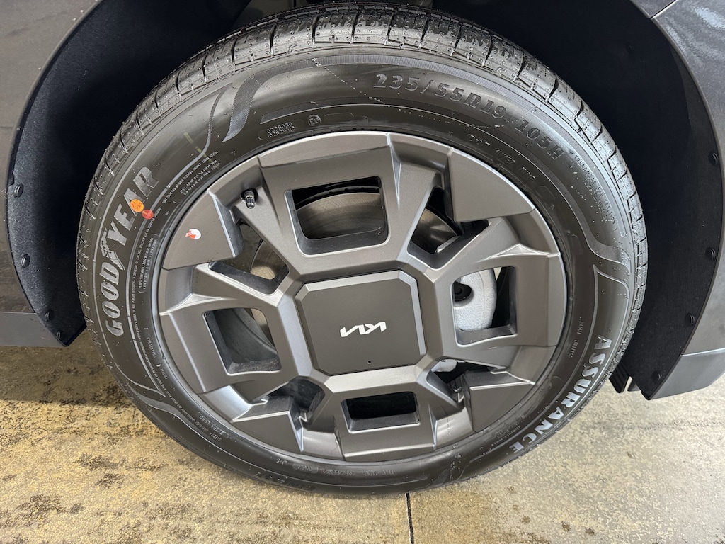 New 2026 Kia Carnival Hybrid EX Van Passenger Van