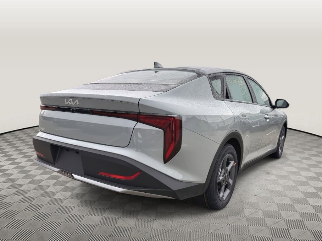 New 2026 Kia K4 LXS Sedan