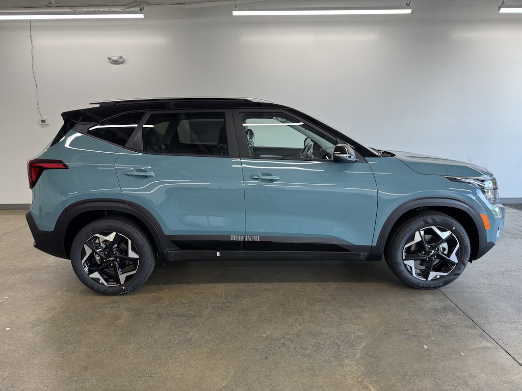New 2026 Kia Seltos S SUV