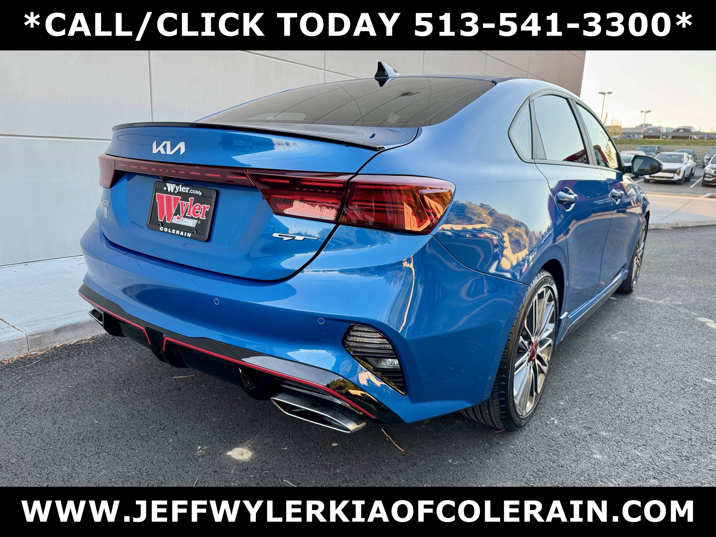 2023 Kia Forte GT photo 2