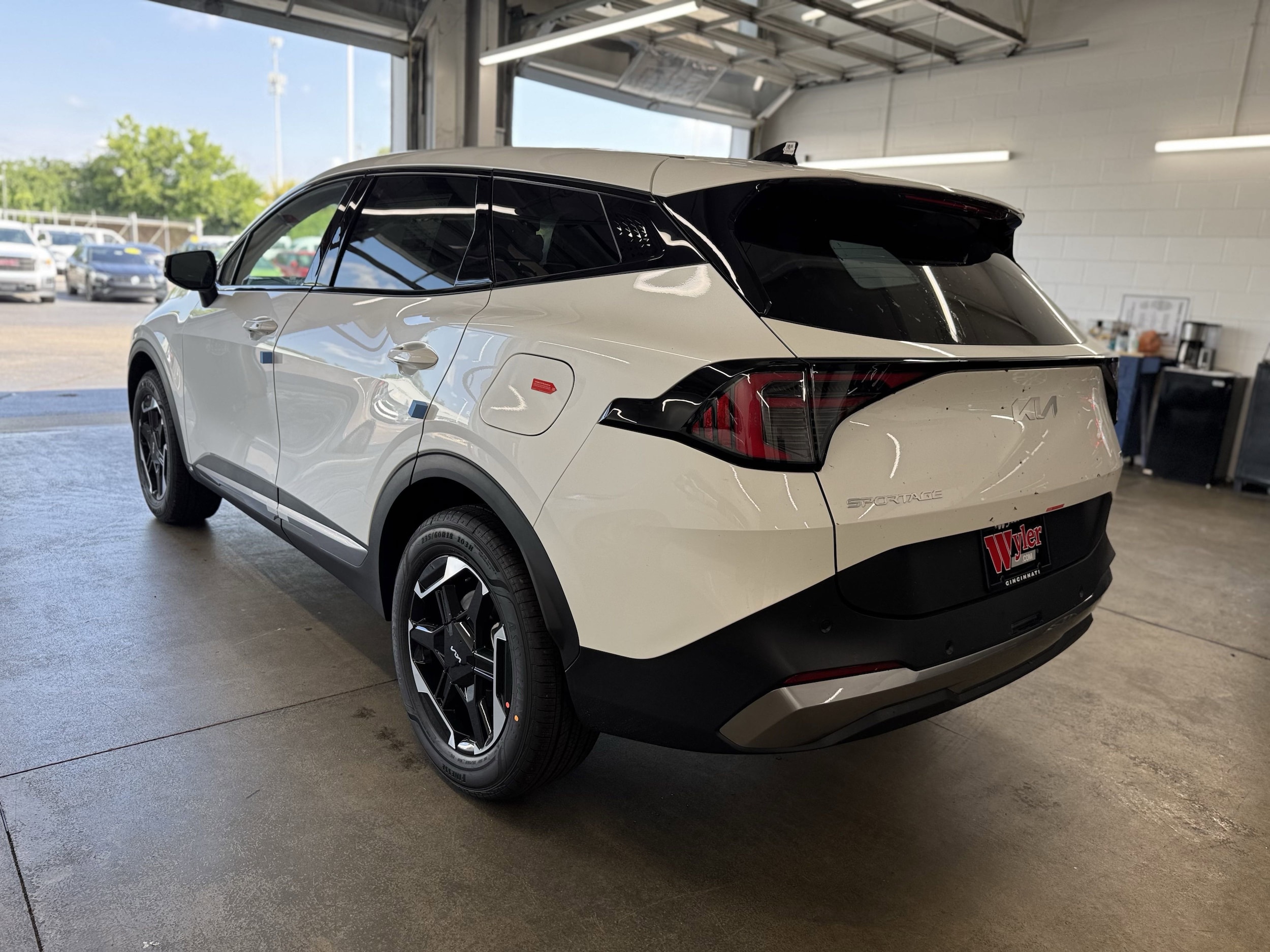 2026 Kia Sportage S Hybrid - Photo 7