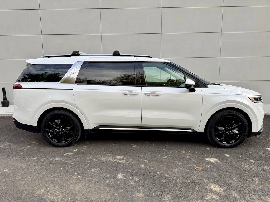 Certified 2024 Kia Carnival SX MPV