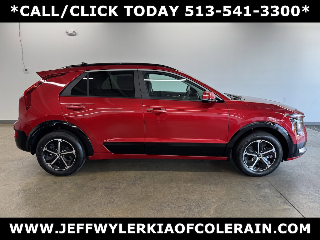 New 2025 Kia Niro SX SUV