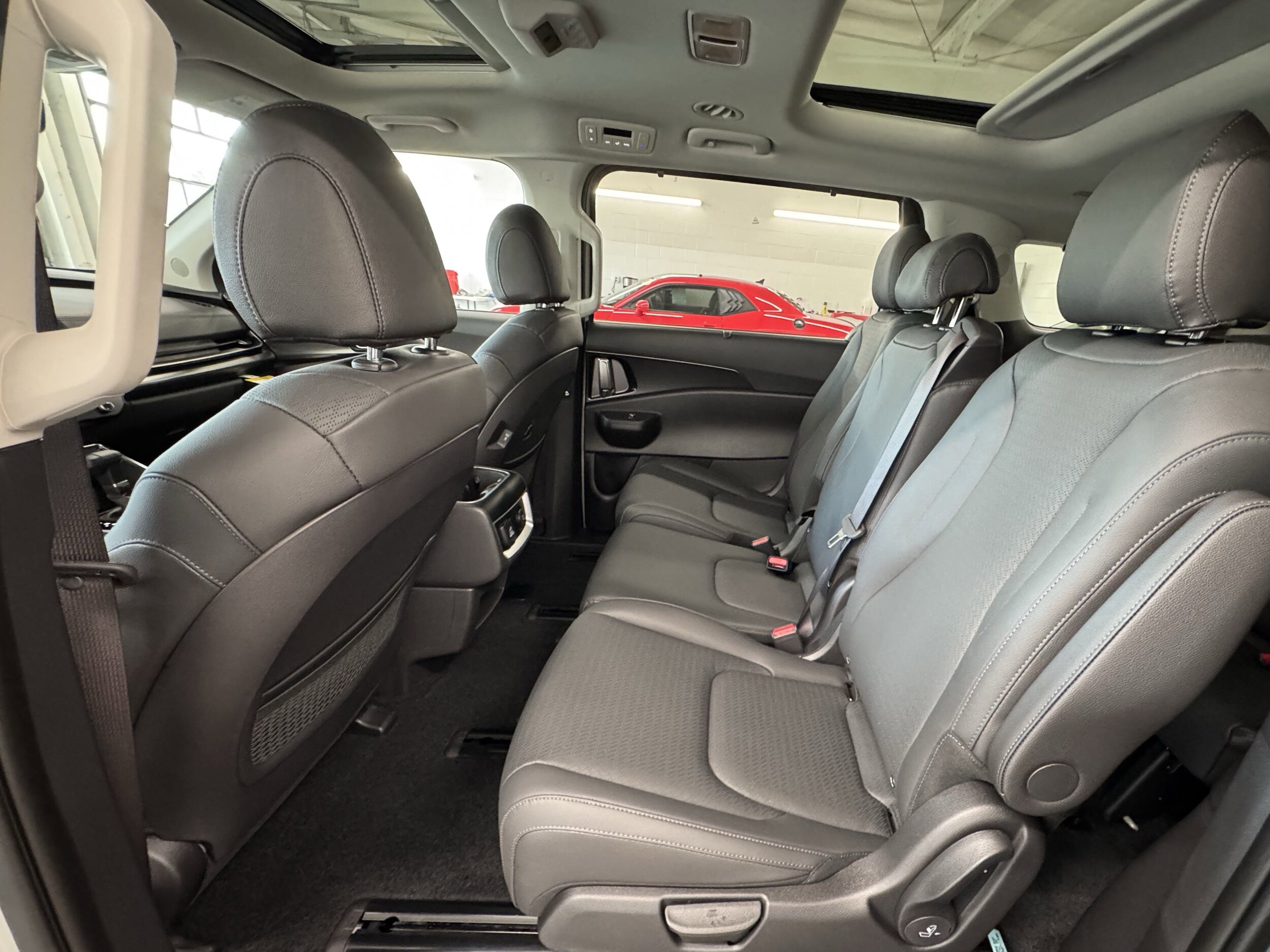 2026 Kia Carnival SX Prestige - Photo 19